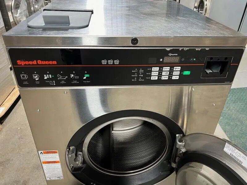 Speed Queen SCN030 FL SS Washer 30Lb 220240V 5060Hz 13Ph Card OPL 2016 Used - Laundry Machines and Parts