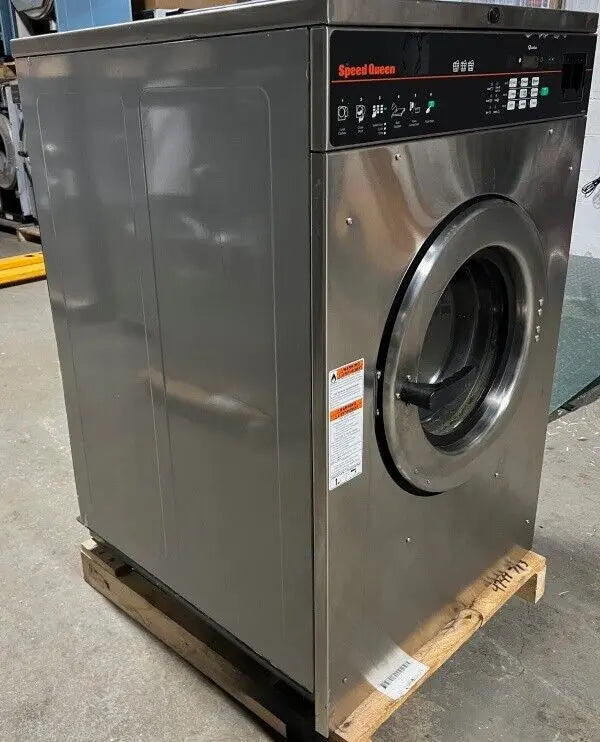 Speed Queen SCN030 FL SS Washer 30Lb 220240V 5060Hz 13Ph Card OPL 2016 Used - Laundry Machines and Parts