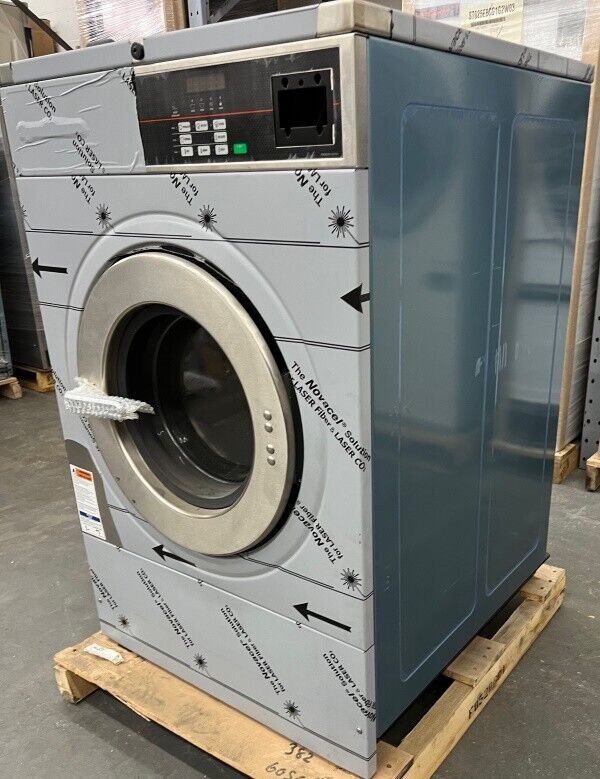 Speed Queen SCT030 Front Load Washer 30Lb 120v 60Hz 1Ph SS Card Re OPL 2021[New]