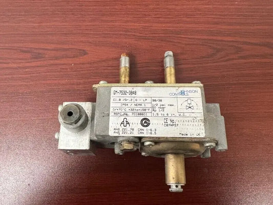 Speed Queen Dryer Natural Gas Valve 70188601 GM-7532-3848 no solenoid  [Used]