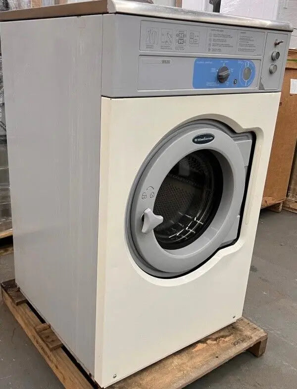 Wascomat W630 Front Load Washer 30Lb MechTimer 208-240V 60Hz 3Ph OPL 2007 [Used] - Laundry Machines and Parts