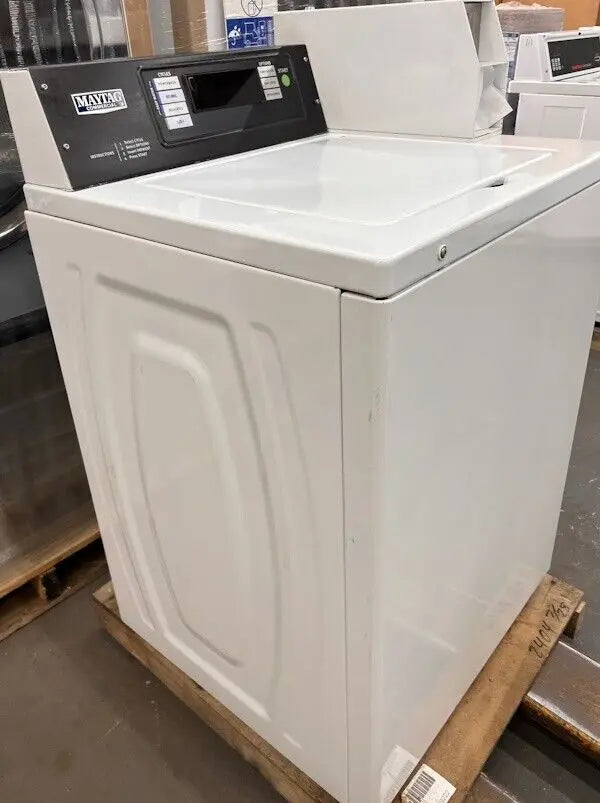 Maytag MAT20PDAWW0 Top Load Washer 27in 2.9 Cu.Ft. 120v/ 60Hz Coin Op 2019[Used] Maytag