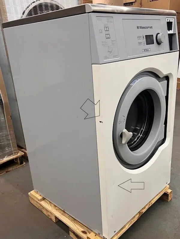 Wascomat W730cc Front Load Washer 30Lb 120V 60Hz 1Ph OPL Hotel CardRe 2016[Used] Wascomat