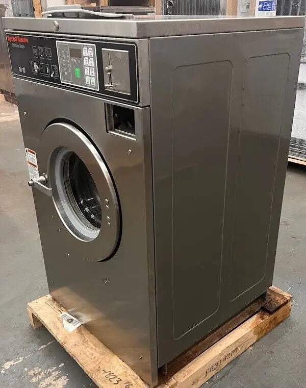 Speed Queen SC20 Front Load Washer 20Lb 208-240V 60Hz 3Ph Coin Op 2008 [Used] Speed Queen