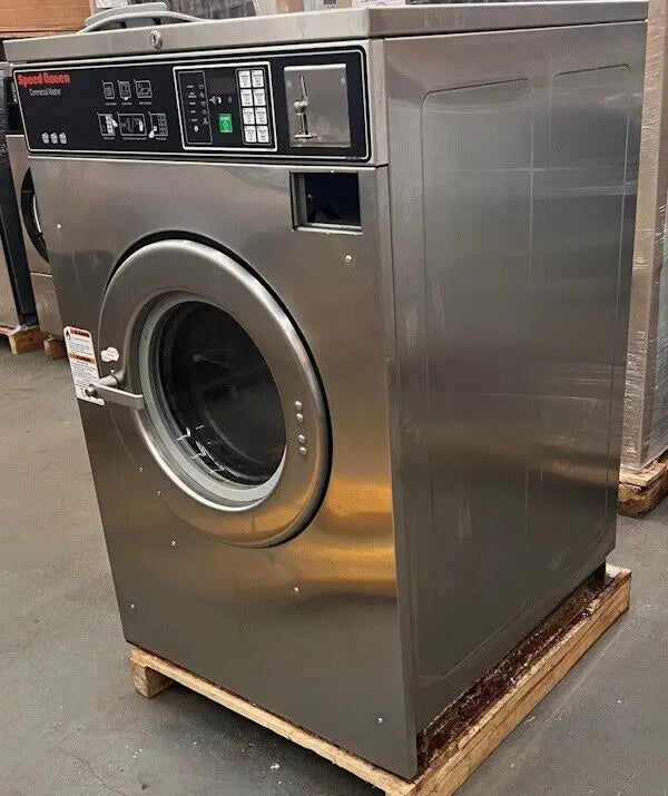 Speed Queen SC30 Front Load Washer 30Lb 208-240V 60Hz 3Ph Coin Op 2008 [Used] Speed Queen