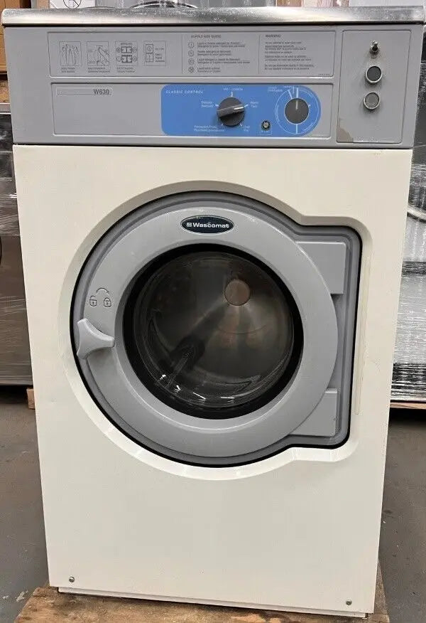 Wascomat W630 Front Load Washer 30Lb MechTimer 208-240V 60Hz 3Ph OPL 2007 [Used] - Laundry Machines and Parts