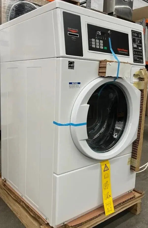 Speed Queen SFNNYASG116TW01 Front Load Washer 120V 60Hz CardRe OPL 21 [Open Box] Speed Queen