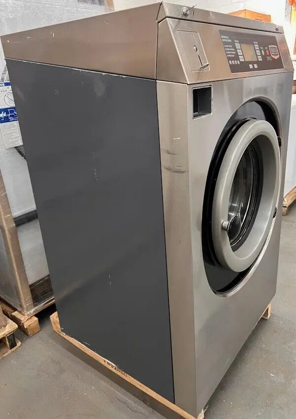 MXR40PDATS Maytag Front Load Washer 40Lb 208-240V 1PH 60Hz Coin Op 2014 [Used] Maytag