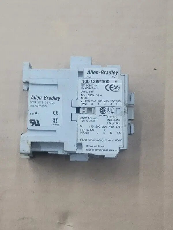 Allen Bradley Contactor 100-C09Z*300 (100-NX202DM) [USED] Allen Bradley