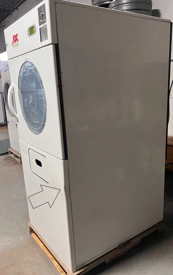 ADC ESE35 Commercial Electric Dryer 35Lb 240v 60Hz 1Ph Coin Operated [Open Box] ADC