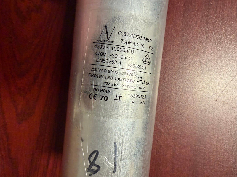 Wascomat Capacitor 70UF FOR TD3030, TD30X30 TD45X45 DRUM MOTOR 487170398 [Used]