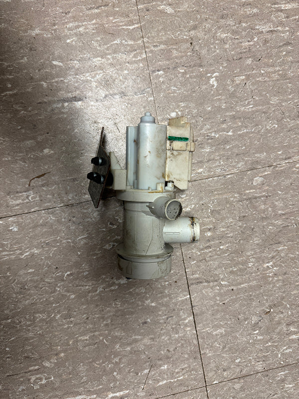 Speed Queen Washer/Dryer PUMP DRAIN-120/60, 802623 [Used]