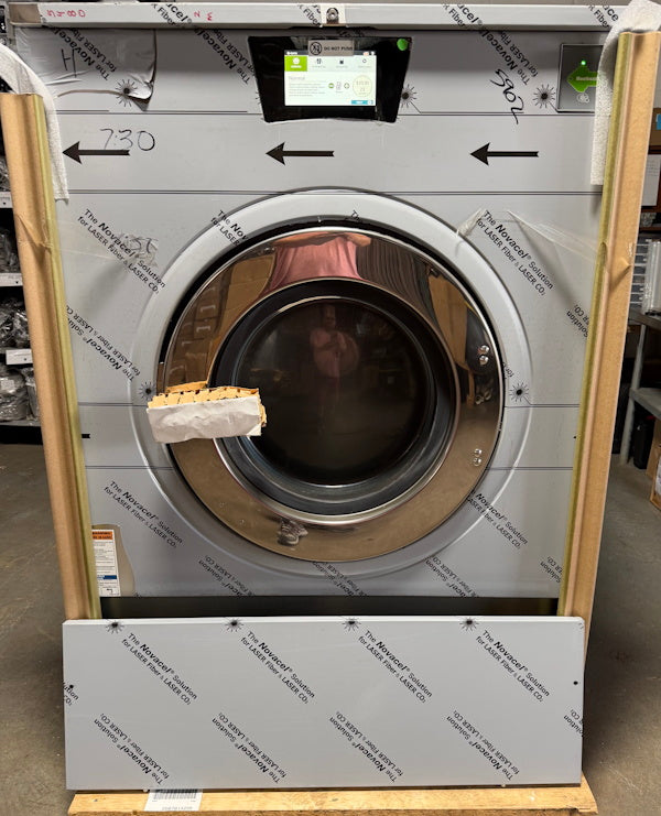 Huebsch HCT080 Front Load Washer 80Lb 200-240V 50-60Hz 1/3Ph Card Re [Open Box]