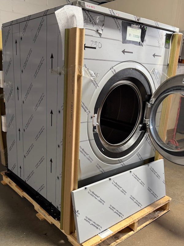 Huebsch HCT080 Front Load Washer 80Lb 200-240V 50-60Hz 1/3Ph Card Re [Open Box]