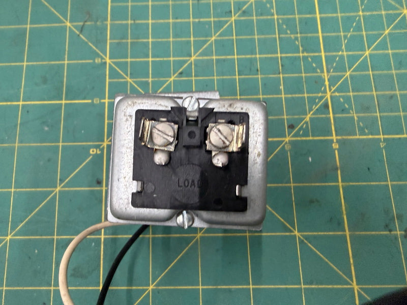 DEXTER Dryer Transformer, Ignition Control 120V 50/60Hz 8711-002-001 [Used]