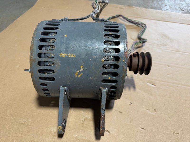 Washer Motor 208-240v P/N: 937-293-008 TJ A.O. Smith AC Motor for Dexter[Used] (Copy)