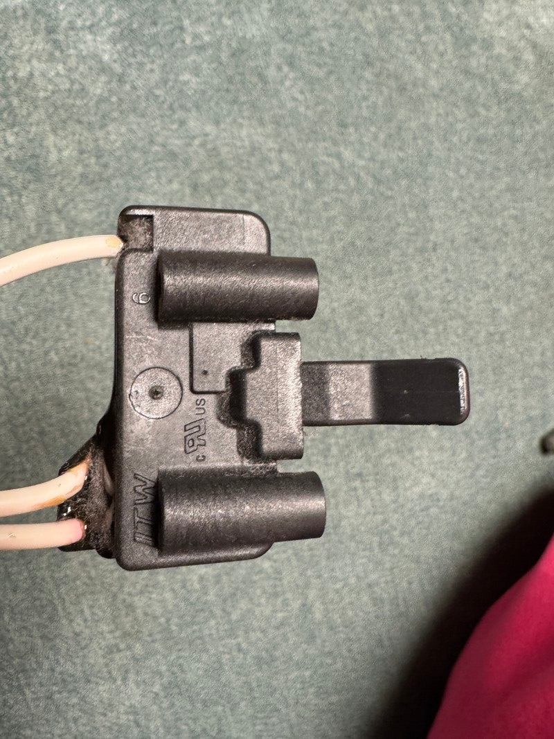 W10569603 Whirlpool Maytag Switch Door [Used]