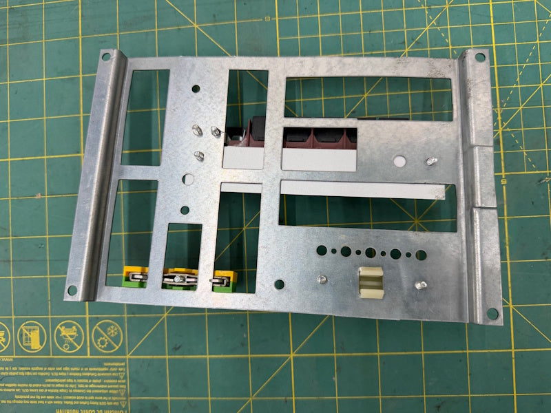 432 2154-01 4718759-01 4717859-12 -16 Mounting Plate Clamp Wascomat Gen 5 6 [Used]