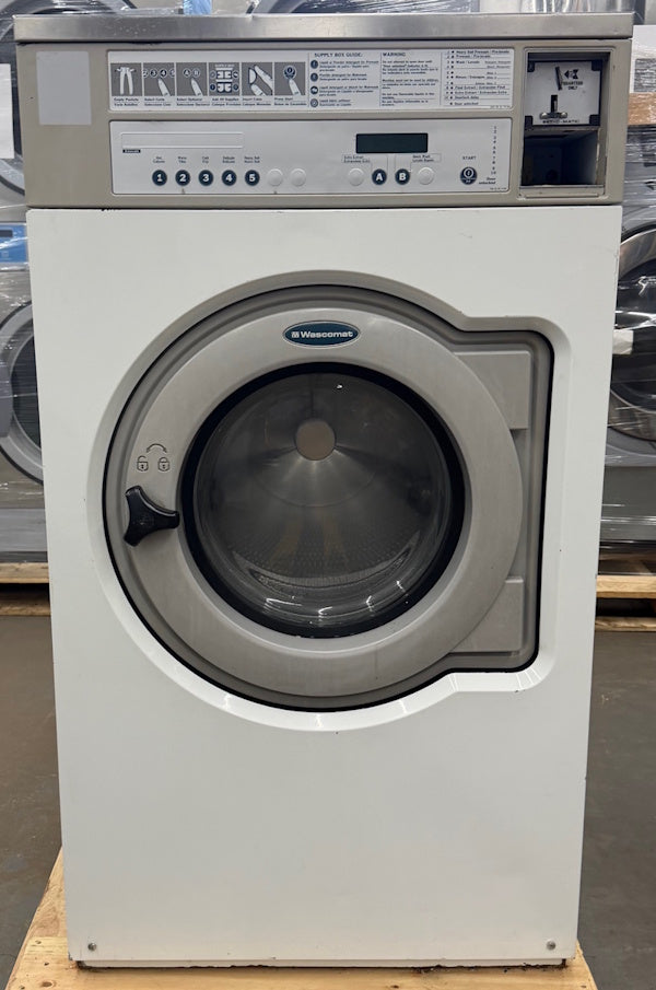 Wascomat E640 Front Load Washer 40Lb 208-240V 60Hz 3Ph Coin Op 2002[Used]