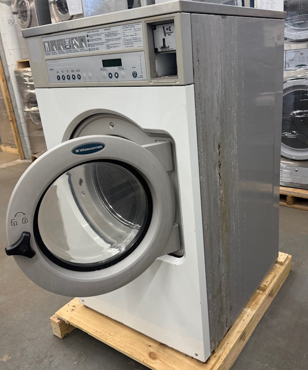 Wascomat E640 Front Load Washer 40Lb 208-240V 60Hz 3Ph Coin Op 2002[Used]