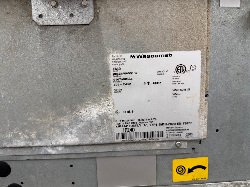 Wascomat E640 Front Load Washer 40Lb 208-240V 60Hz 3Ph Coin Op 2002[Used]