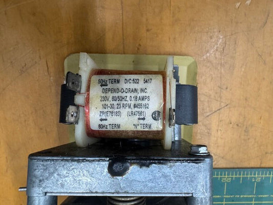 Speed Queen Washer Drain Valve 230V 60Hz, P/N : F380920 [Used]