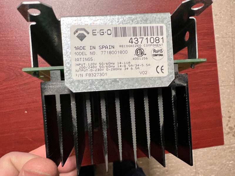 フリージング Speed Queen #F8327301 Washer ASSY,DRIVE (2 HP), PKG 7718001800