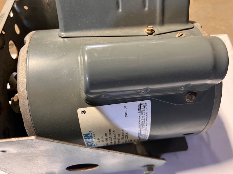 Huebsch SQ 70185801 Dryer Motor KIT MTR D 120-240/60/1 LOW AMP [Used]