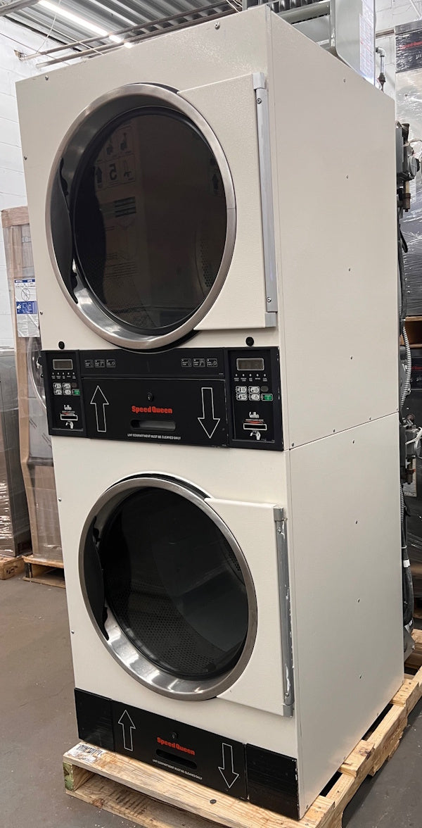 Speed Queen STT30N Stack Gas Dryer 30Lb Almond Card Re,Hotel 120V 60Hz 1Ph 2005[Used]