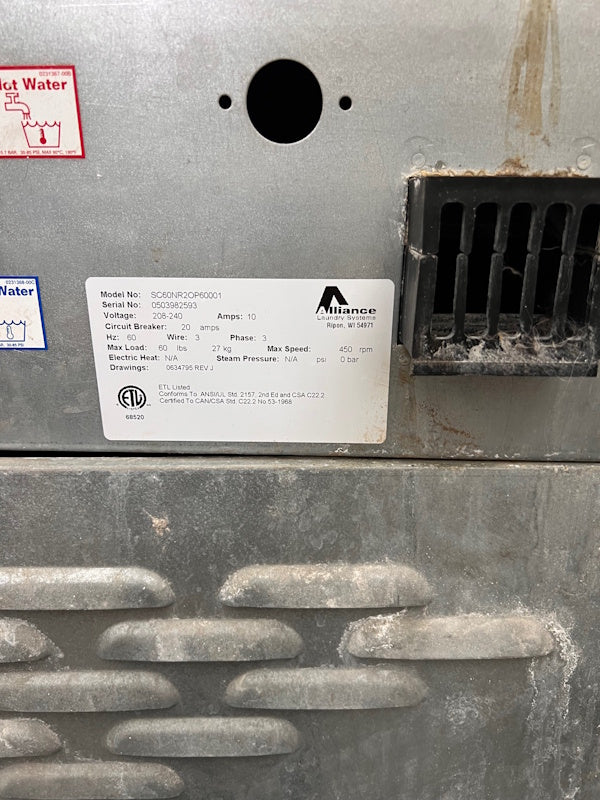 Speed Queen SC60 Front Load Washer 60Lb 208-240V 60Hz 3Ph Coin Op [Used]