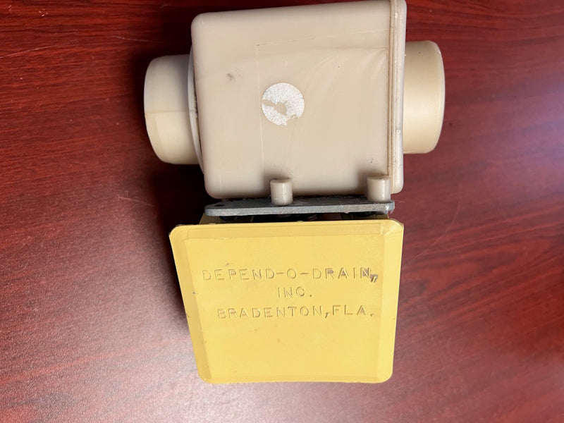 Speed Queen Washer Drain Valve 230v 50/60Hz, Depend-O-Drain p/n 26683122 [Used]