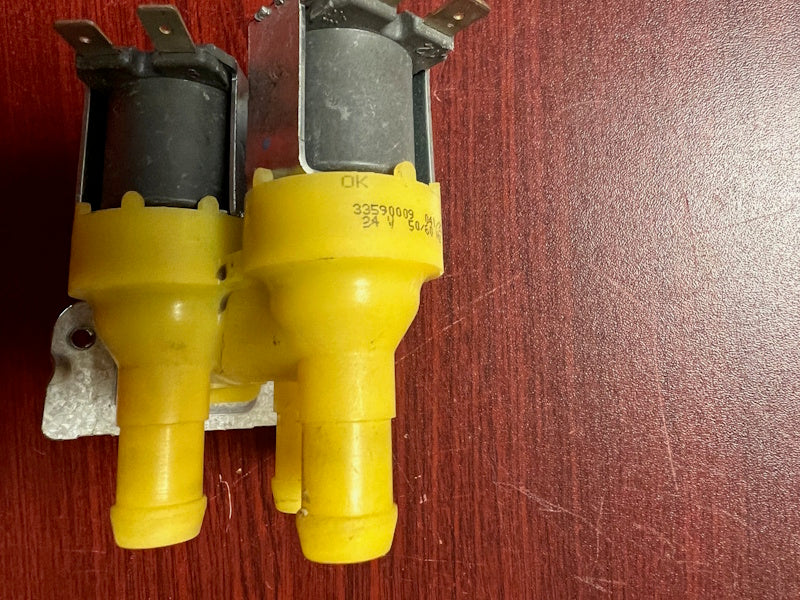 Speed Queen Washer Inlet Valve 3-Way 24v 50/60Hz 33590009 [Used]