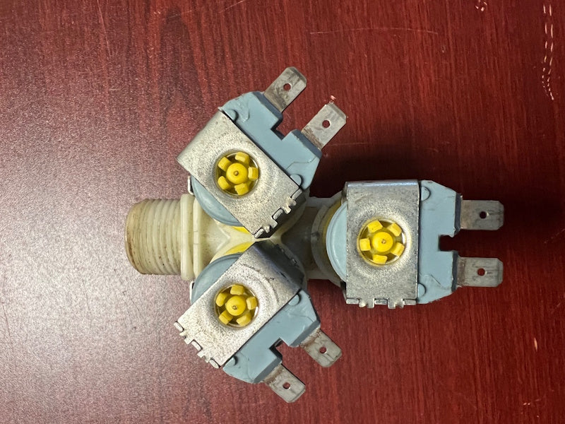 Speed Queen 33590010 #F0381767-00P Washer Inlet Valve 3-WAY 24V-50/60 US PKG[Used]