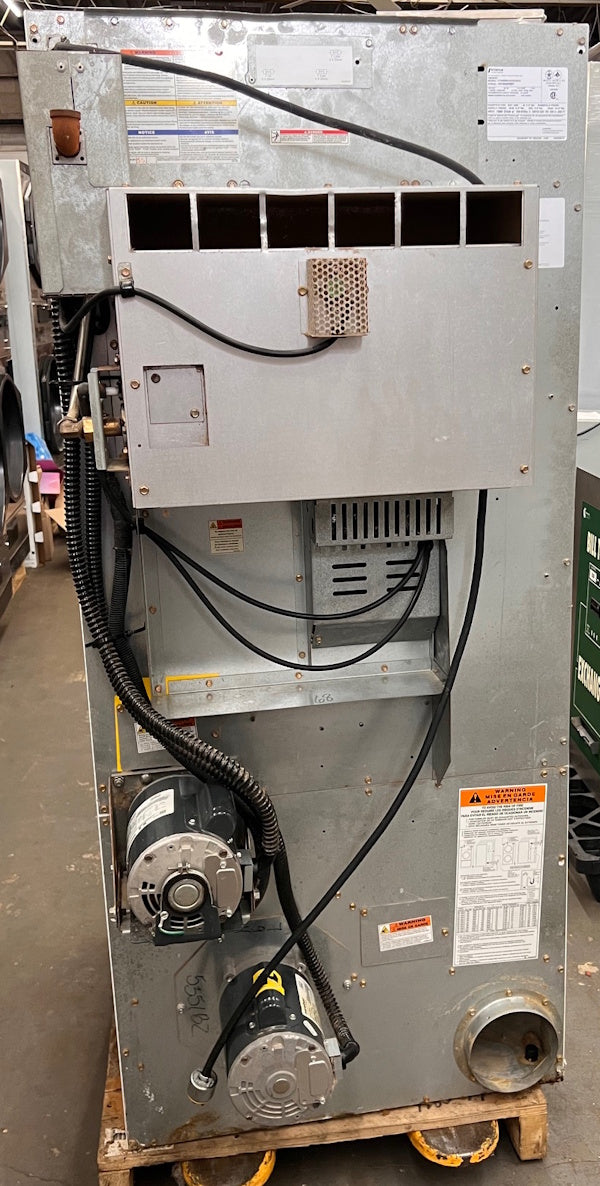 UniMac Gas Dryer OPTidry 30Lb White UT030N 120v 60Hz 1Ph 2019 [Used]