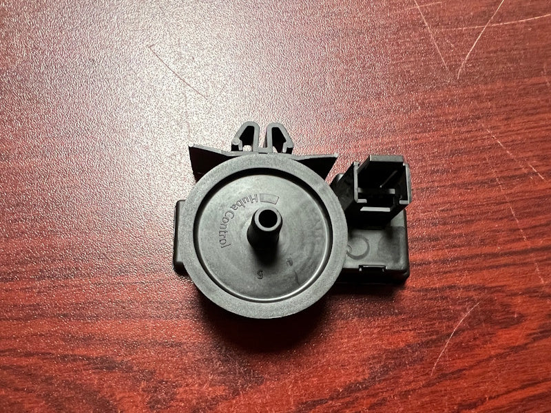 Wascomat Gen 7 Electrolux 471886302 Washer Level Control [Used]