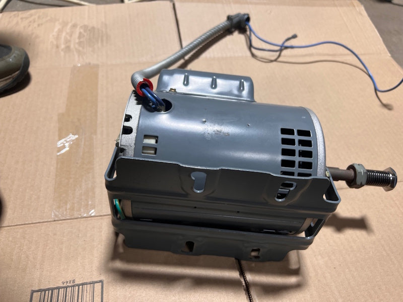 Dryer Motor 100v120v 200v240v 60Hz 1/4PH SQ Huebsch PN 70261901 [Used]