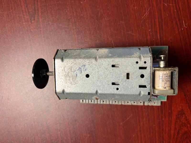 Wascomat Commercial Timer Front Load Washer 220V p/n 4718978-02 [Used]