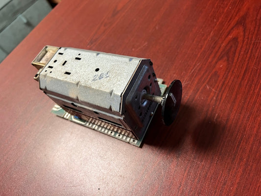 Wascomat Commercial Timer Front Load Washer 220V p/n 4718978-02 [Used]