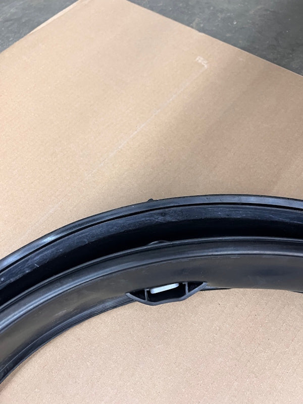 SQ Huebsch Front Load Washer door seal  802866P / Nozzle kit [Used]