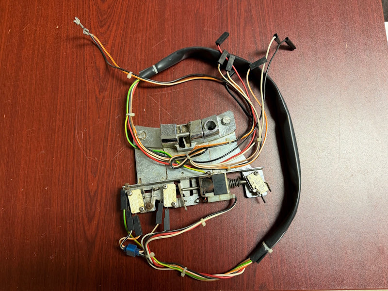 IPSO Door Lock 217/00052/01A Alliance Washer 18lb 40lb 50Lb [Used]