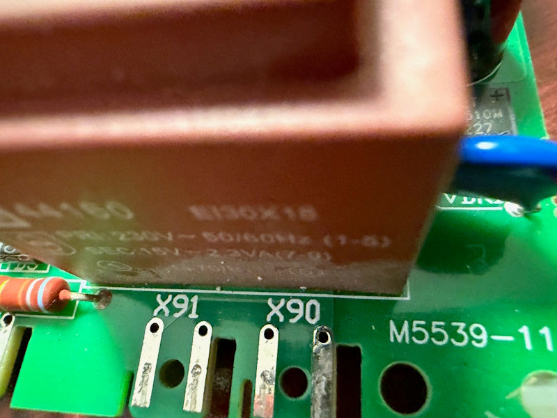 Wascomat GEN 6 Washer FL SS Door lock controller 438552205-00 M5539-11 [Used]