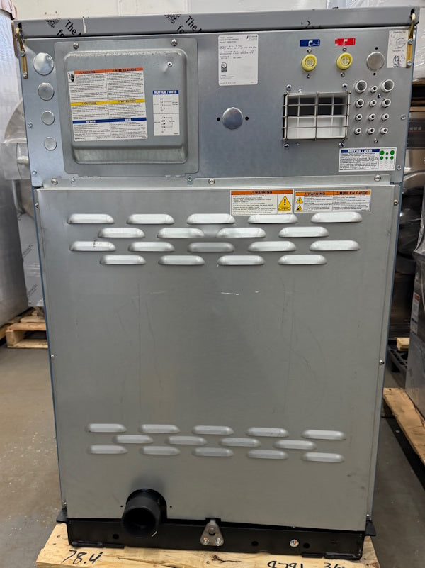 Huebsch HCT040 Front Load Washer 40Lb 200-240V 50-60Hz 1/3Ph SS Card Re OPL 2025[Open Box]