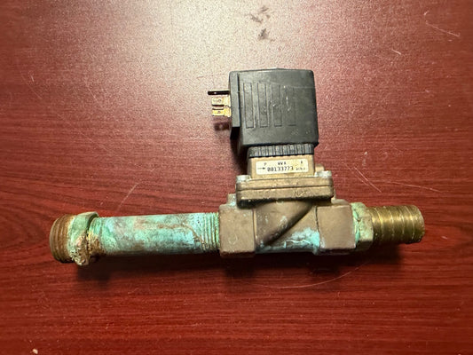 Burket US10357 Solenoid Valve 5281 A 1/2 FPM 232PSI 230v 50/60Hz 00133773[Used]