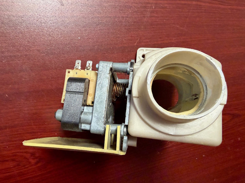 Unimac #803292 Washer kit VALVE GRAVITY DRAIN (2"ID 115V NO)GR [Used]