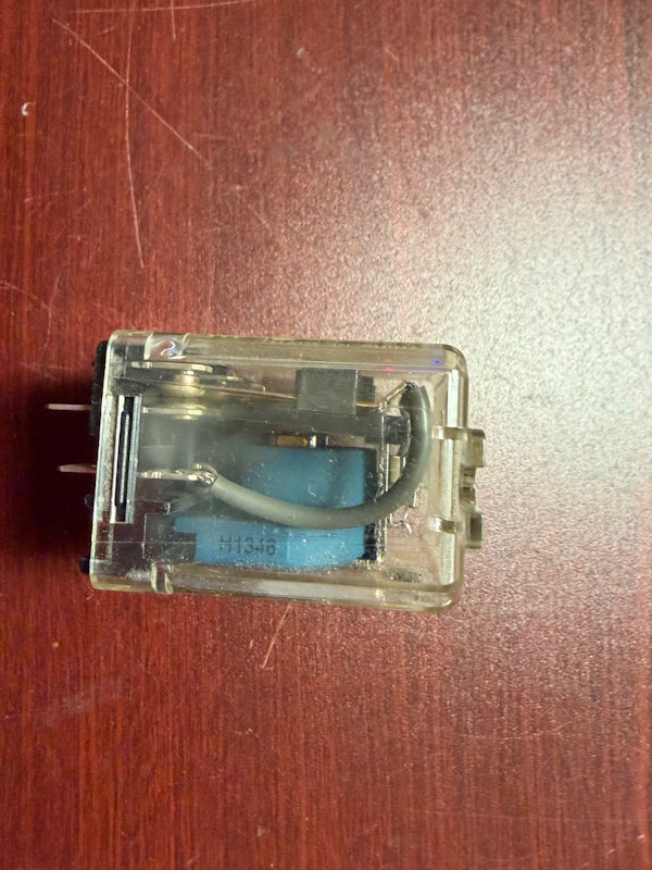 Speed Queen Huebsch 70210901P TU20581 70081501  Dryer Relay 24V/50-60HZ [Used]
