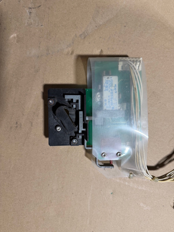 Door Lock Gen5 Washer Wascomat 220V Board W75-W185 305632 (471-878514)[Used]