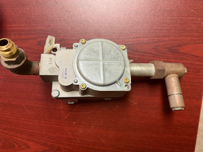 Speed Queen Gas Dryer Valve M414445 / STT30N WR 36E 24v 50/60Hz [Used]