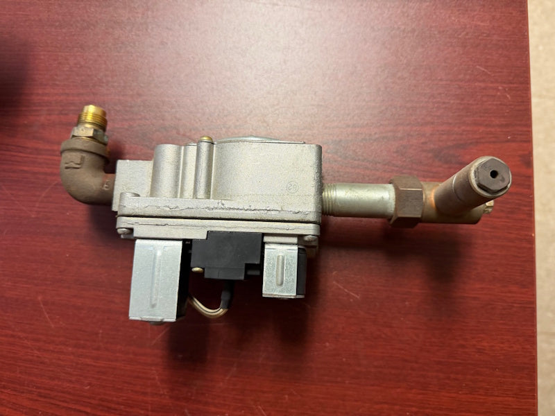 Speed Queen Gas Dryer Valve M414445 / STT30N WR 36E 24v 50/60Hz [Used]