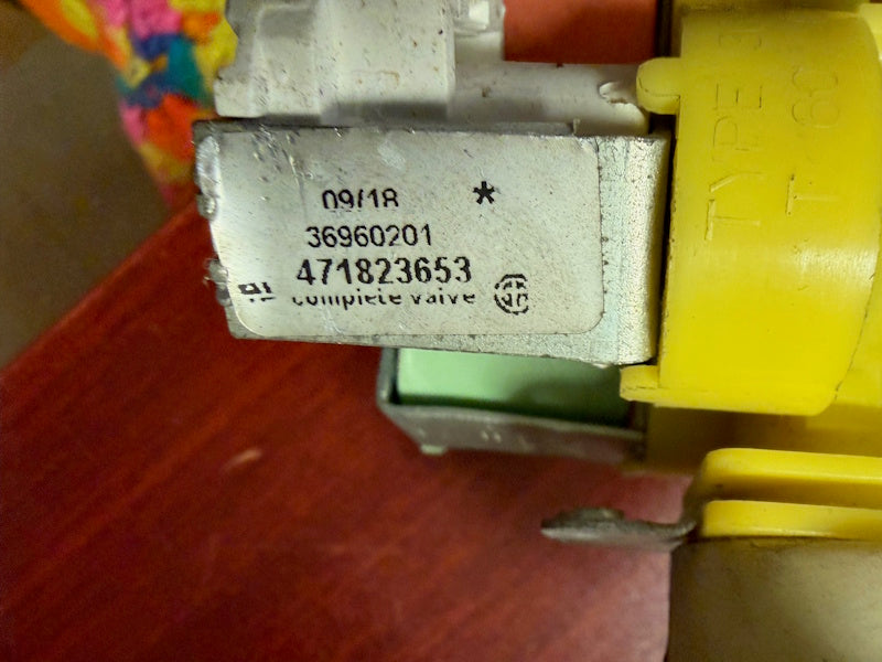 Wascomat 471823653 Washer INLET VALVE 240/60 3WAY 1/2IN W/RES [Used]