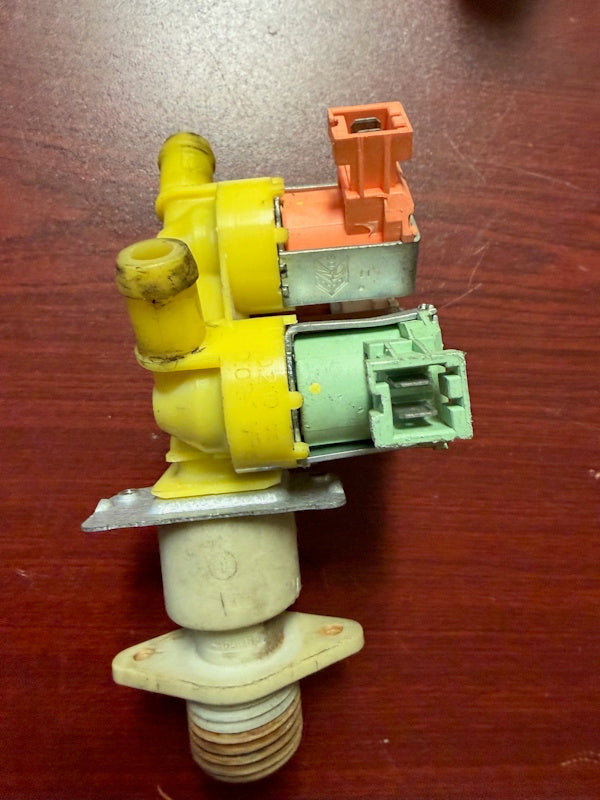 Wascomat 471823653 Washer INLET VALVE 240/60 3WAY 1/2IN W/RES [Used]